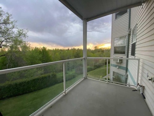 202-5211 39 Street, Red Deer, AB - Outdoor With Balcony With Exterior