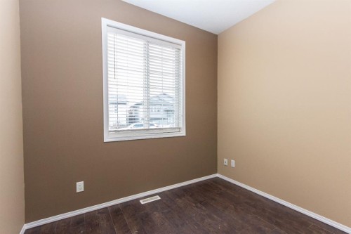 152 Oswald Close, Red Deer, AB - Indoor Photo Showing Other Room