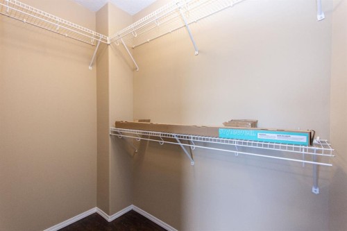 152 Oswald Close, Red Deer, AB - Indoor With Storage