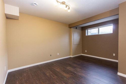 152 Oswald Close, Red Deer, AB - Indoor Photo Showing Other Room