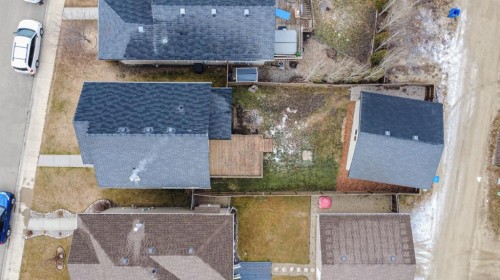 152 Oswald Close, Red Deer, AB - Outdoor