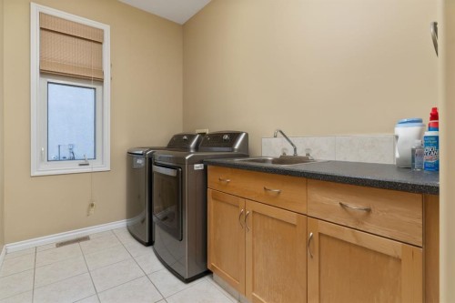 5315 60 Street, Camrose, AB - Indoor Photo Showing Laundry Room