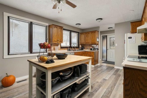 3803 63 Street, Camrose, AB - Indoor Photo Showing Kitchen