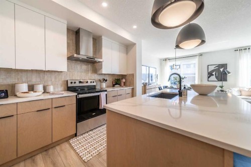 477 Lewiston Landing Ne, Calgary, AB - Indoor Photo Showing Kitchen