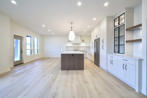 20 Eaton Crescent, Red Deer, AB - Indoor Photo Showing Kitchen