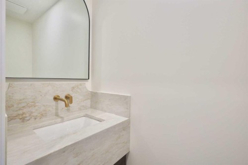 20 Eaton Crescent, Red Deer, AB - Indoor Photo Showing Bathroom
