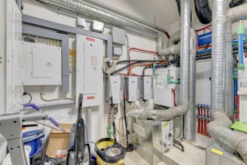 28012 Township Road 394, Rural Lacombe County, AB - Indoor Photo Showing Other Room