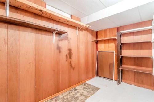 21 Freemont Close, Red Deer, AB - Indoor