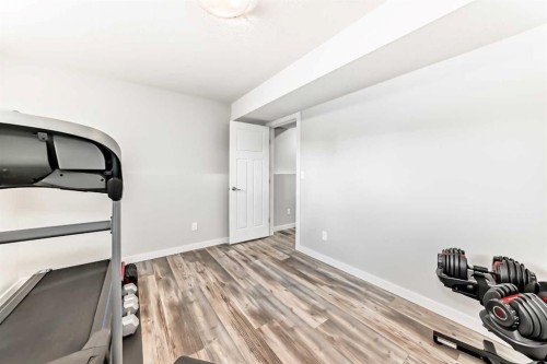37 Heartland Crescent, Penhold, AB - Indoor Photo Showing Other Room