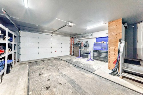 37 Heartland Crescent, Penhold, AB - Indoor Photo Showing Garage