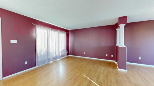 6028 52 Avenue, Stettler, AB - Indoor Photo Showing Other Room