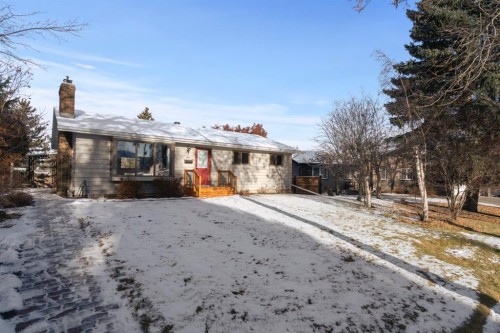 5714 48B Avenue, Camrose, AB - Outdoor