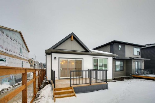 75 Fireside Common, Cochrane, AB - Outdoor