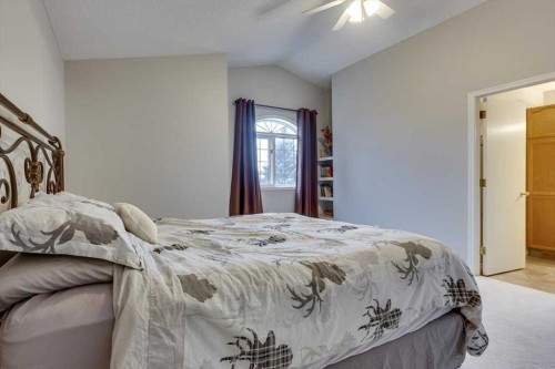 14 Lawrence Crescent, Red Deer, AB - Indoor Photo Showing Bedroom