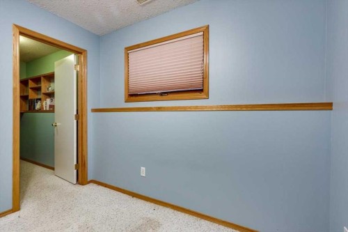 14 Lawrence Crescent, Red Deer, AB - Indoor Photo Showing Other Room