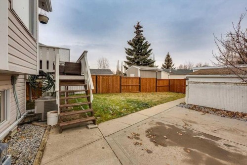 14 Lawrence Crescent, Red Deer, AB - Outdoor