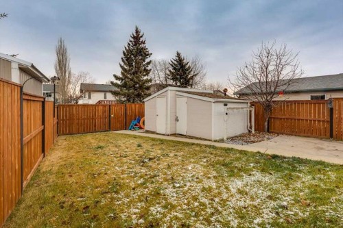 14 Lawrence Crescent, Red Deer, AB - Outdoor