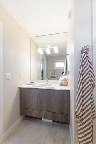 58 Drystone Way Nw, Calgary, AB - Indoor Photo Showing Bathroom
