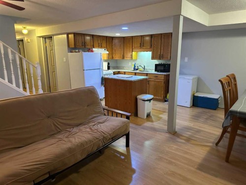 A & B-4923 53 Street, Rocky Mountain House, AB - Indoor Photo Showing Kitchen
