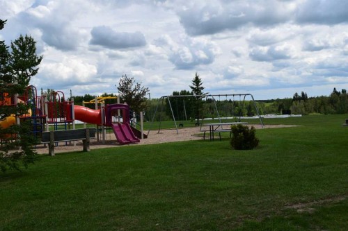 2045-25054 South Pine Lake Road, Rural Red Deer County, AB 