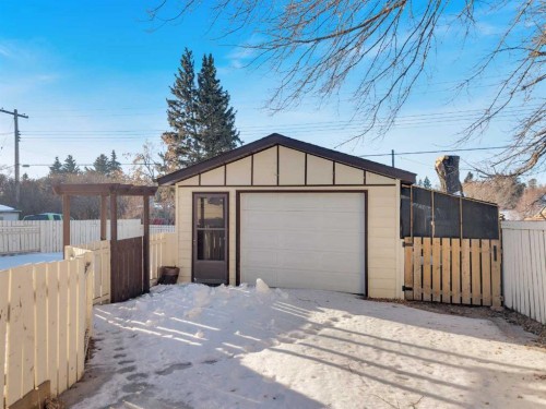 2014 24 Avenue, Delburne, AB - Outdoor With Exterior