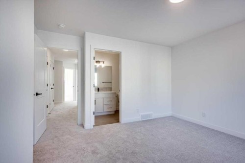 40 Irvin Way, Sylvan Lake, AB - Indoor Photo Showing Other Room