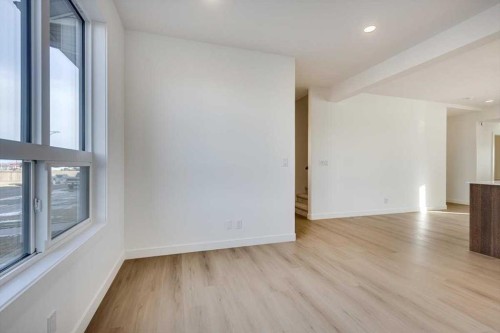 40 Irvin Way, Sylvan Lake, AB - Indoor Photo Showing Other Room