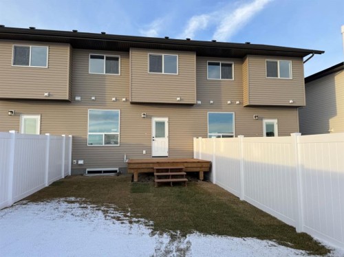 42 Irvin Way, Sylvan Lake, AB - Outdoor With Exterior