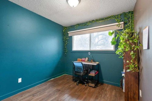 5209 42 Street, Olds, AB - Indoor