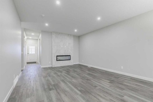 197 Bridgeport Gate, Chestermere, AB - Indoor Photo Showing Other Room