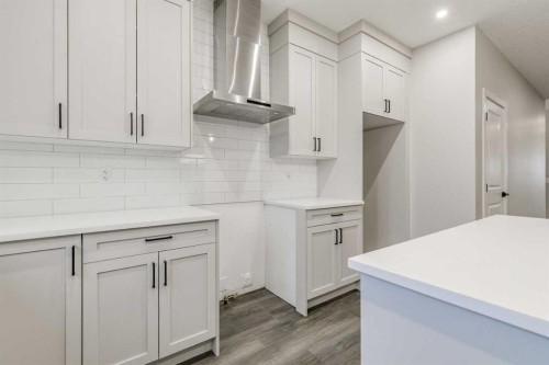 197 Bridgeport Gate, Chestermere, AB - Indoor Photo Showing Kitchen