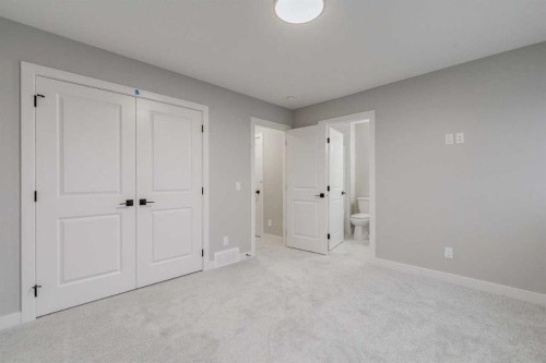 197 Bridgeport Gate, Chestermere, AB - Indoor Photo Showing Other Room