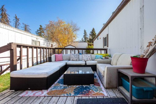 12-4504 41 Street, Camrose, AB 