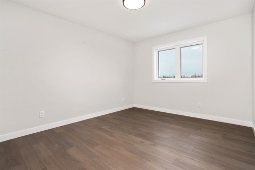 6319 26 Avenue, Camrose, AB - Indoor Photo Showing Other Room