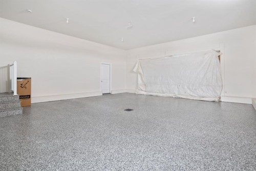 6319 26 Avenue, Camrose, AB - Indoor Photo Showing Other Room