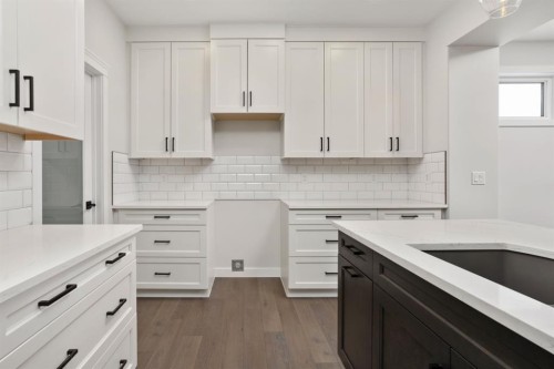 6319 26 Avenue, Camrose, AB - Indoor Photo Showing Kitchen With Upgraded Kitchen