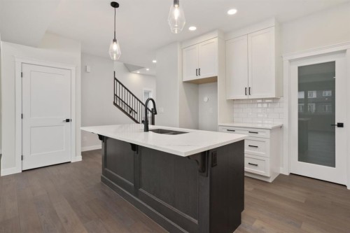 6319 26 Avenue, Camrose, AB - Indoor Photo Showing Kitchen With Upgraded Kitchen