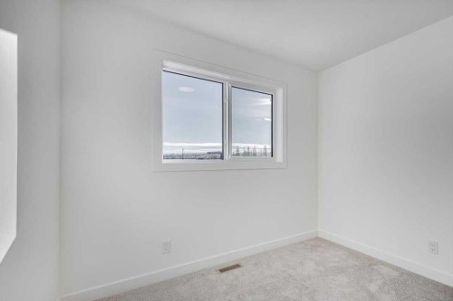 44 Irvin Way, Sylvan Lake, AB - Indoor Photo Showing Other Room