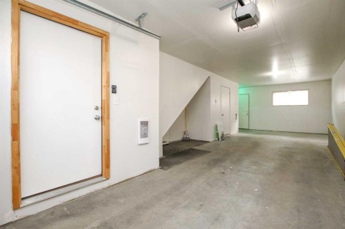 404-125 Caribou Crescent, Red Deer, AB - Indoor