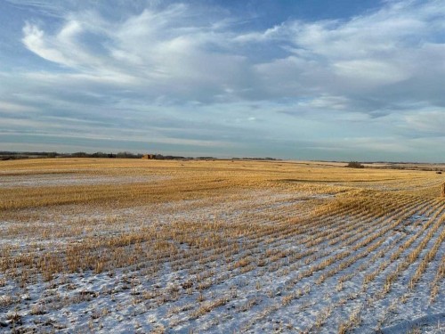 In Kneehill County, Rural Kneehill County, AB 