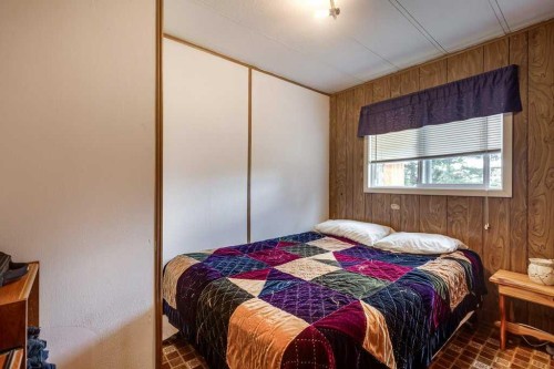 364065 Range Road 5-1, Rural Clearwater County, AB - Indoor Photo Showing Bedroom