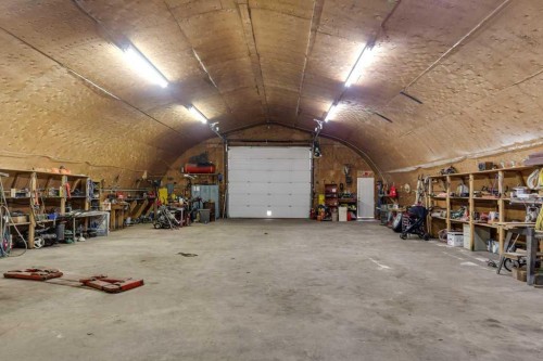 364065 Range Road 5-1, Rural Clearwater County, AB - Indoor Photo Showing Garage