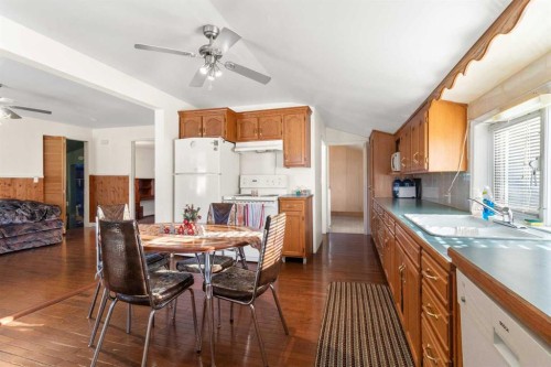 2013 25Th Avenue, Delburne, AB - Indoor