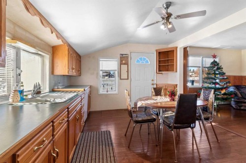 2013 25Th Avenue, Delburne, AB - Indoor