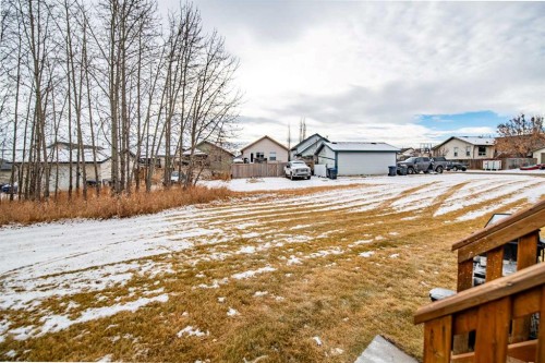 1-5301 Windward Place, Sylvan Lake, AB - Outdoor