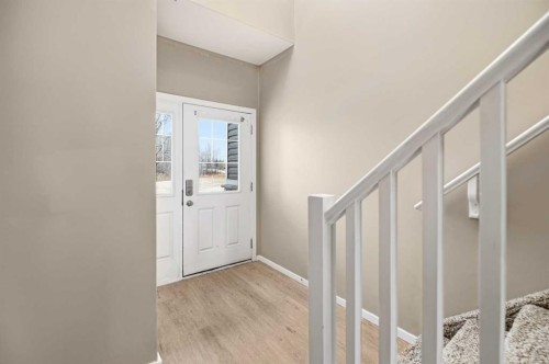 1-5301 Windward Place, Sylvan Lake, AB - Indoor Photo Showing Other Room