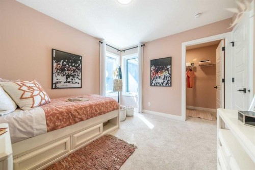 136 Versant Point Sw, Calgary, AB - Indoor Photo Showing Bedroom