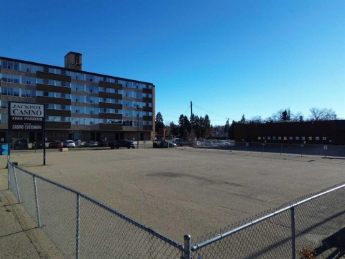 4717 49 Street, Red Deer, AB 