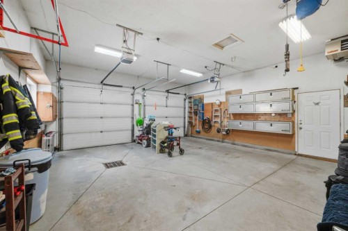 108 Dunham Close, Red Deer, AB - Indoor Photo Showing Garage