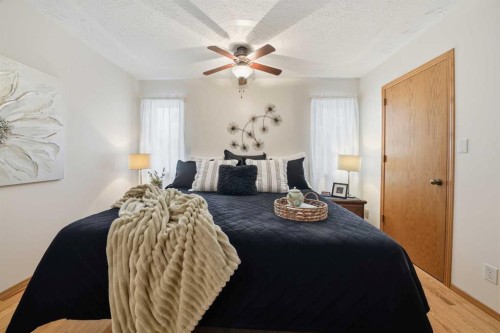 108 Dunham Close, Red Deer, AB - Indoor Photo Showing Bedroom